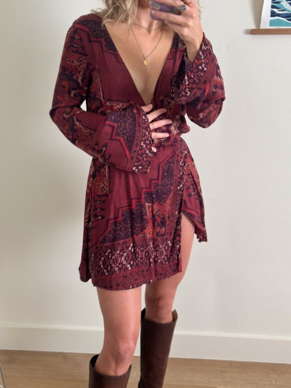 Revolve Kilim Mini Dress by The Jetset Diaries XS Boho Burgundy - Picture 1 of 5